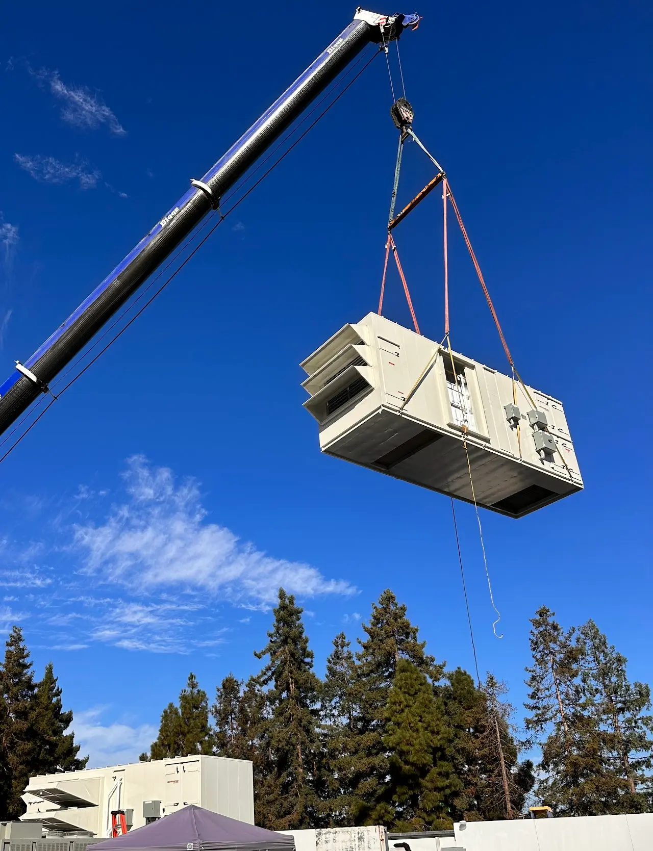 T3 Mechanical rooftop equipment lift in progress on a Bay Area commercial install